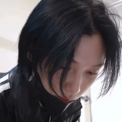 Lee Felix | Casual