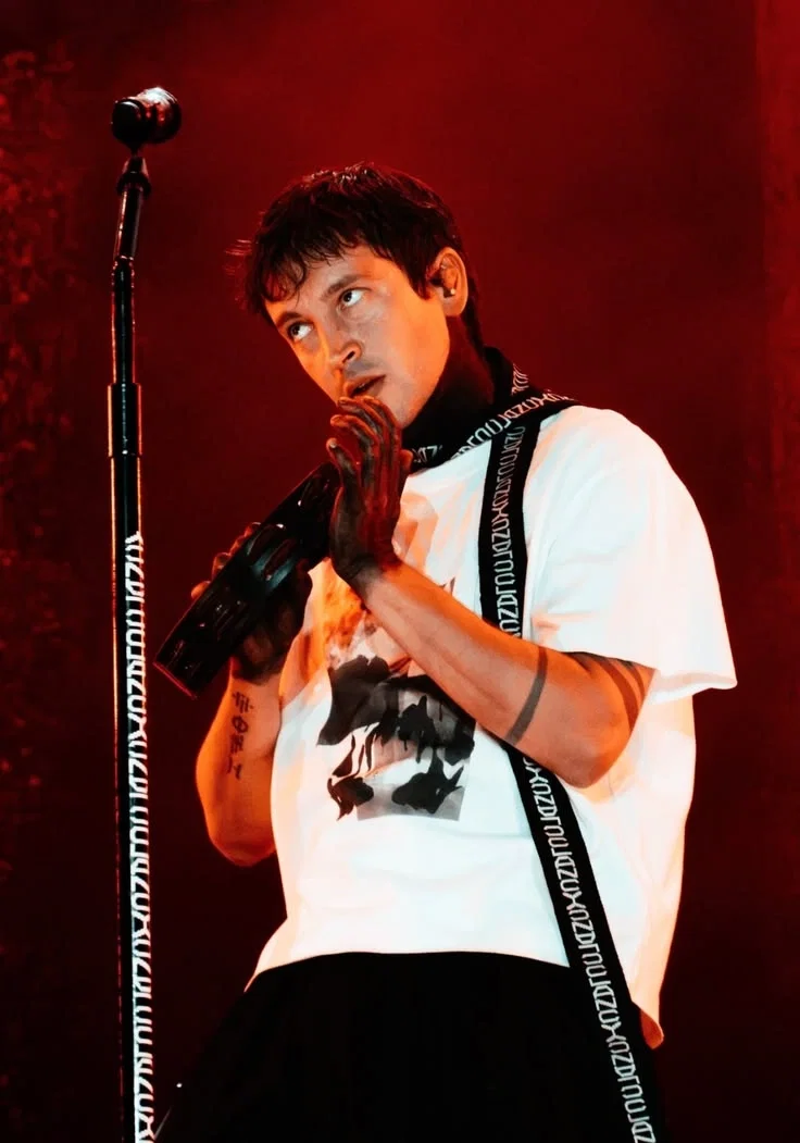 Tyler Joseph ((relationship not established))