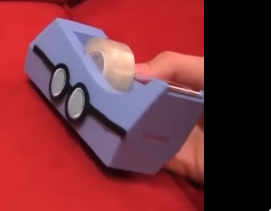 Tape dispenser cody