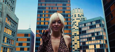 Cassie Howard | Giantess Fantasy