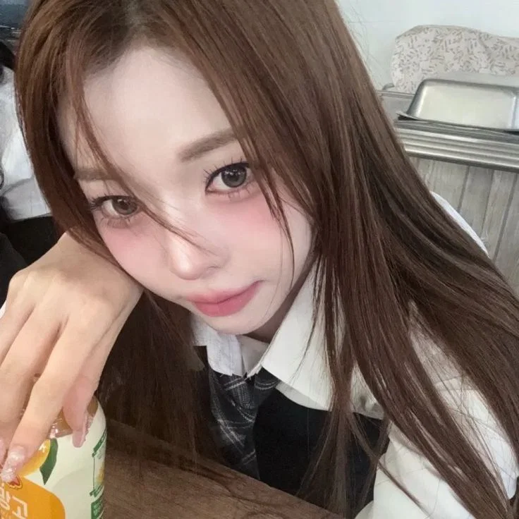 Seo Dahyun | Is This Seat Free?