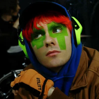 Awsten Knight 