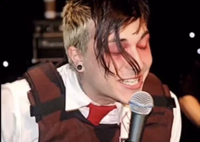 🦇 Frank Iero