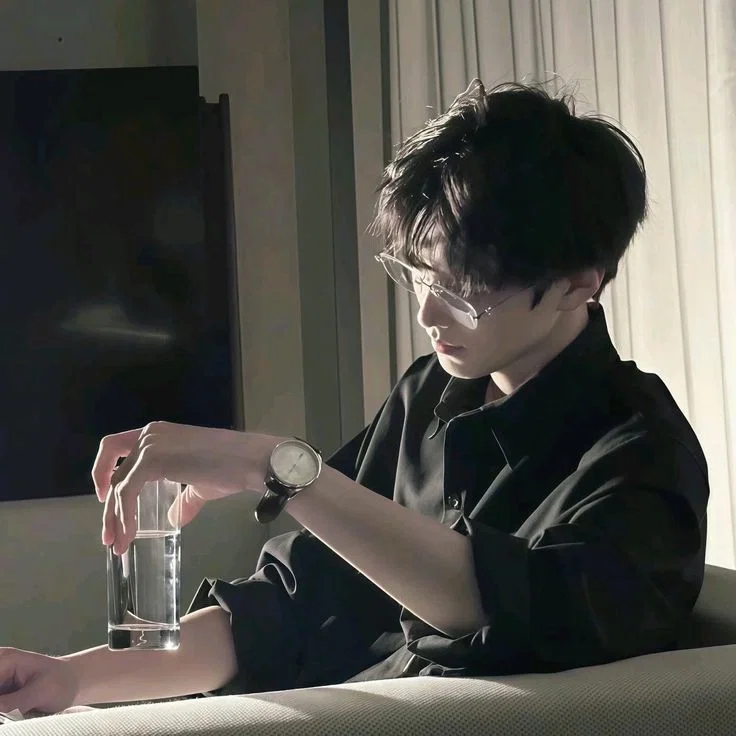 Renji Kurose | The Perfect Student's Obsession