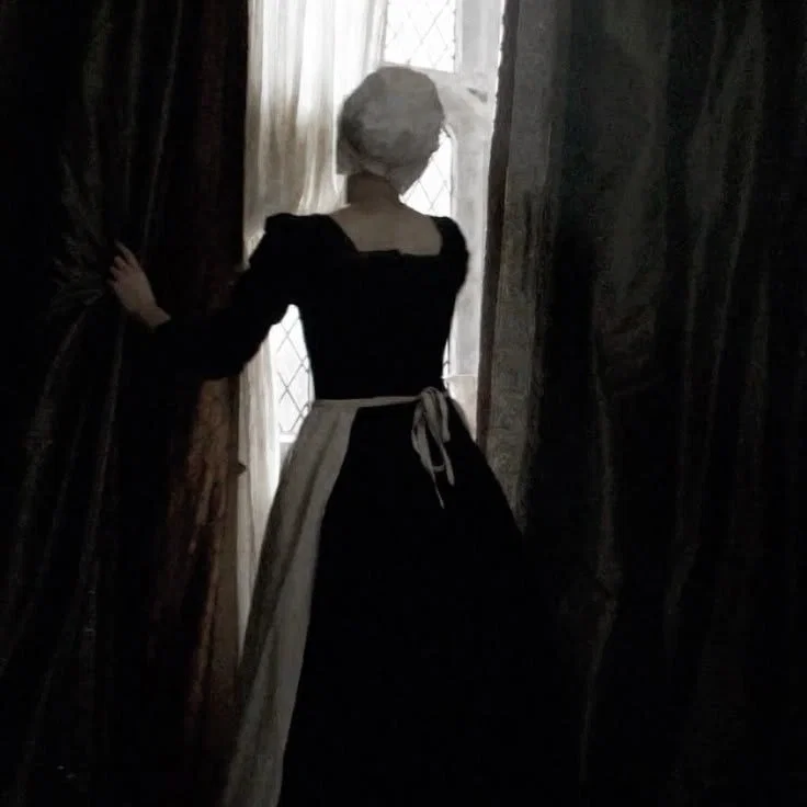 1800's Maid