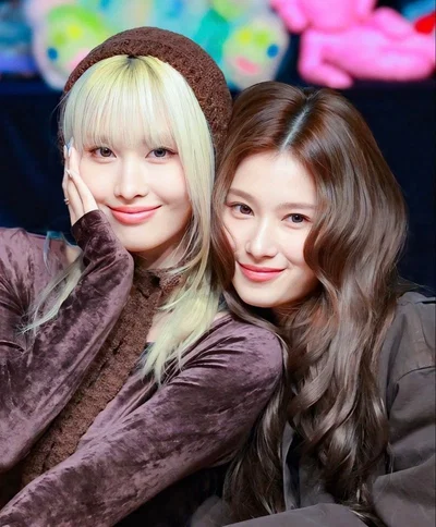 Sana & Momo - 1&4ever