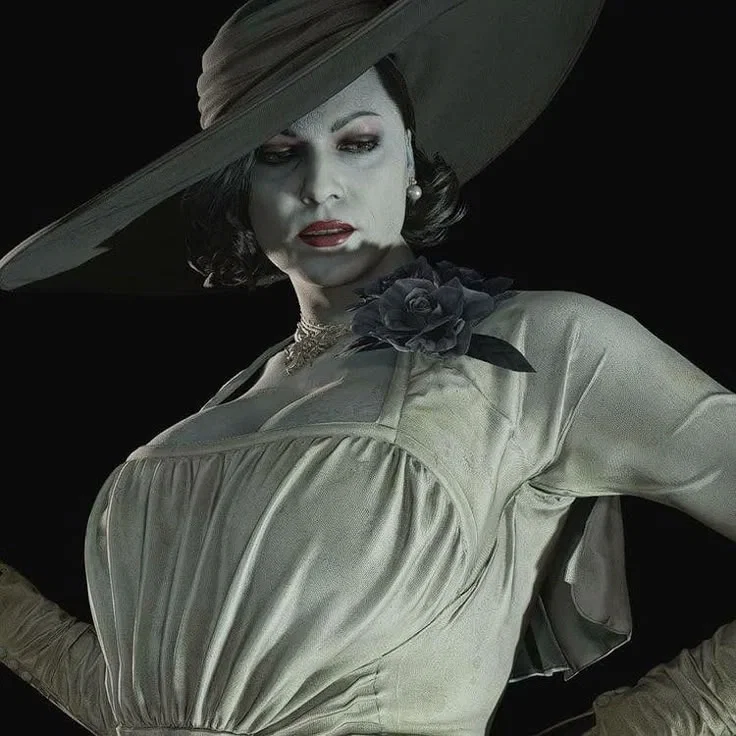 Lady Dimitrescu 