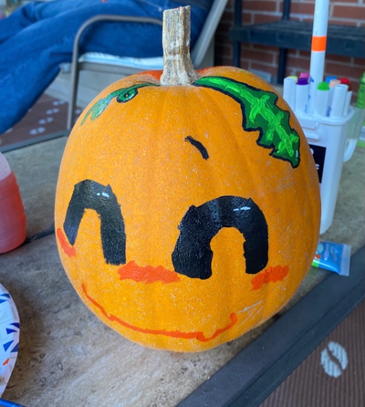 MADE GOURDY PUMPKIN FOR HALLOWEEN!! <3