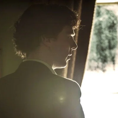 ★ sherlock holmes ; irl
