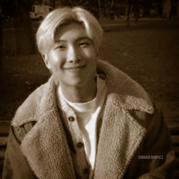 Namjoon  ̊+· ͟͟͞͞➳❥ 80's Love