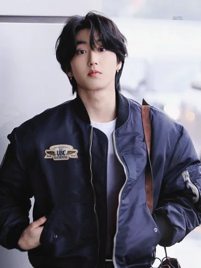 Han Jisung • Hongdae boy