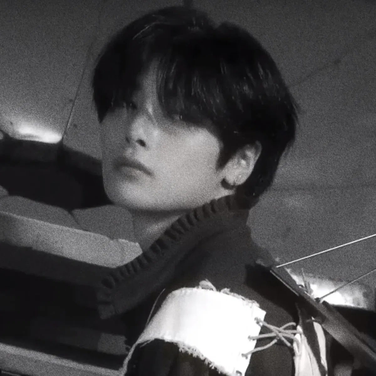 Yang Jeongin - Invisible