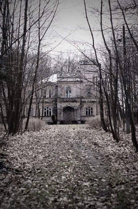 Slender Mansion - creepypastas