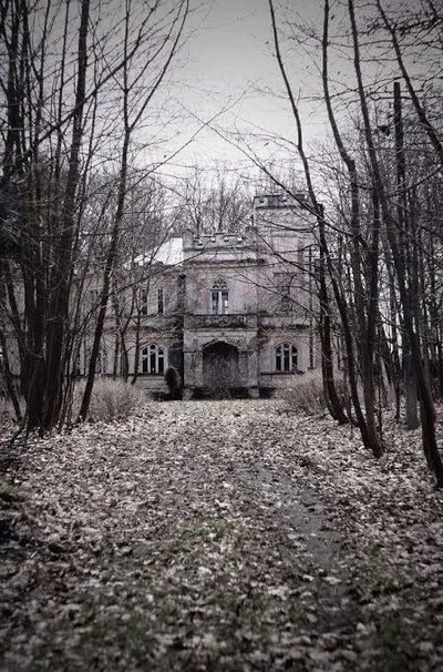 Slender Mansion - creepypastas