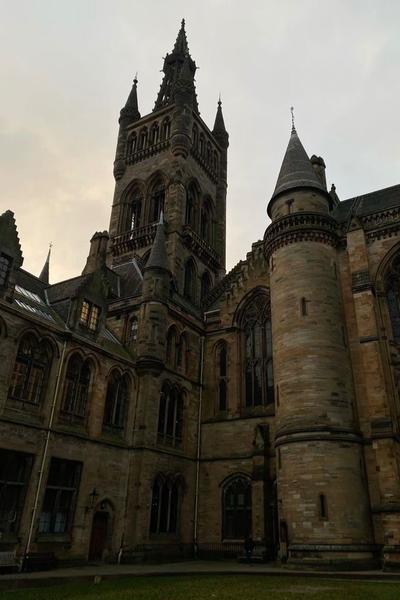Oxford university intro to lore ! 