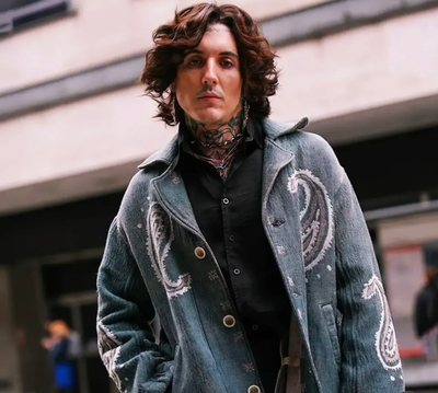 Oliver Sykes