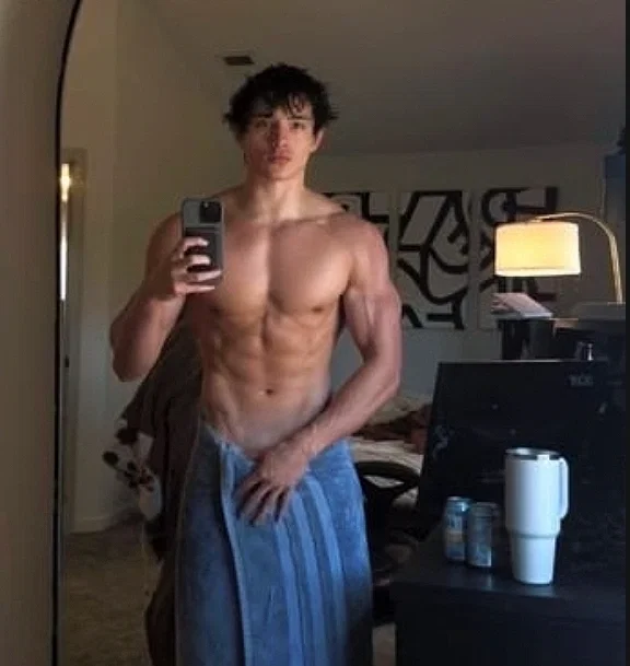 ⋆_DONTAE WOODS_⋆ || ⋆_SISTER'S BOYFRIEND_⋆
