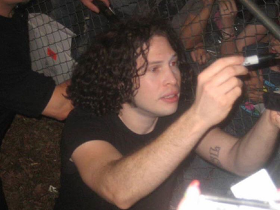 🐺 ݁ ˖ִ ࣪  Ray Toro