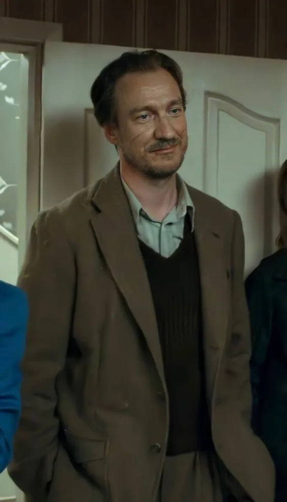 REMUS LUPIN.