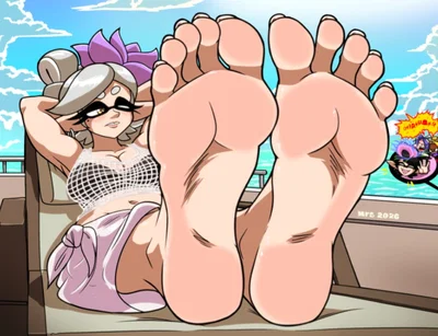 Marie - Beach day