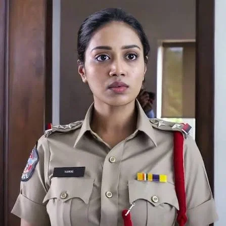 SI Yamini (Red)