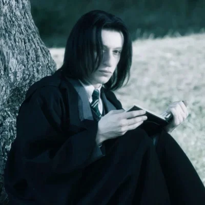 Young Severus//Harry Potter
