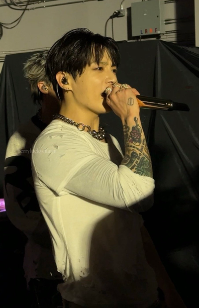 Jeon Jungkook - Bully