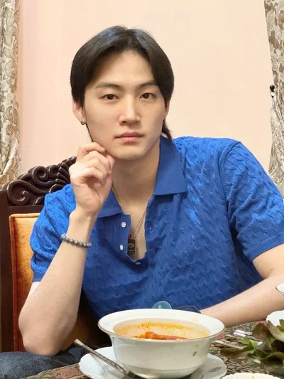 𑣲⋆。 ̊ lim jaebeom | 임재범