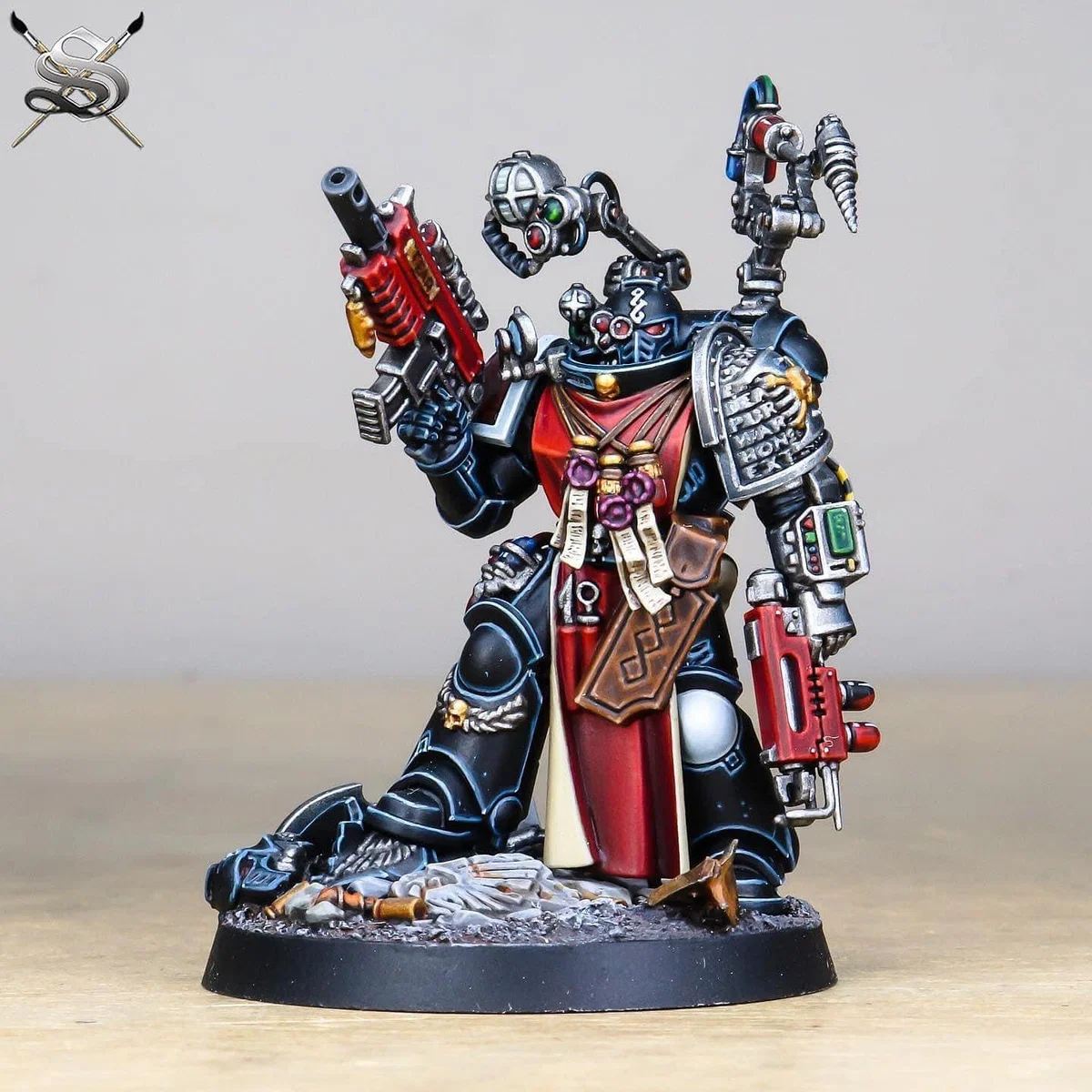 Deathwatch Blackshield Apothecary