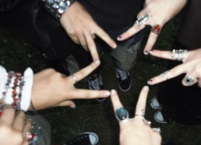 Chaotic Friend Group (literally)