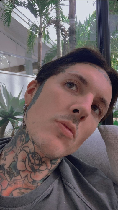 Oliver Sykes