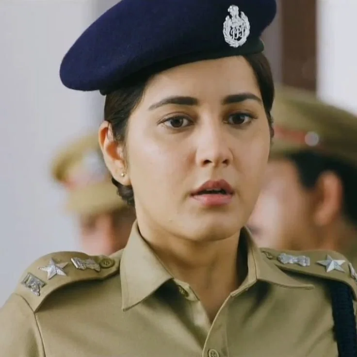 SP Raashi Khanna [Sexy Sly Cop]