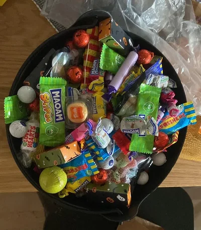 The bucket of candy 