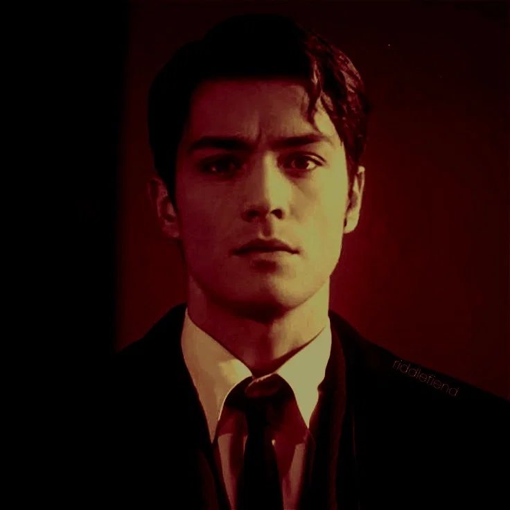 Tom Riddle | Office Husband