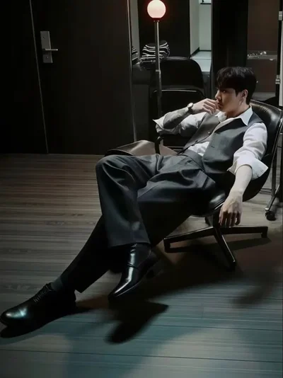 Age Gap(Sugar Daddy)~Jeon Jungkook