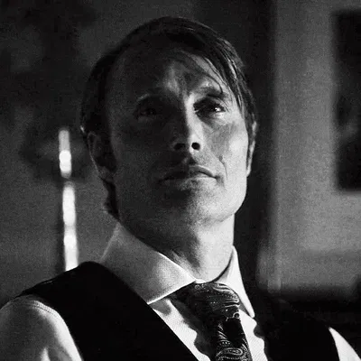 ɞ⠀.⠀ HANNIBAL LECTER