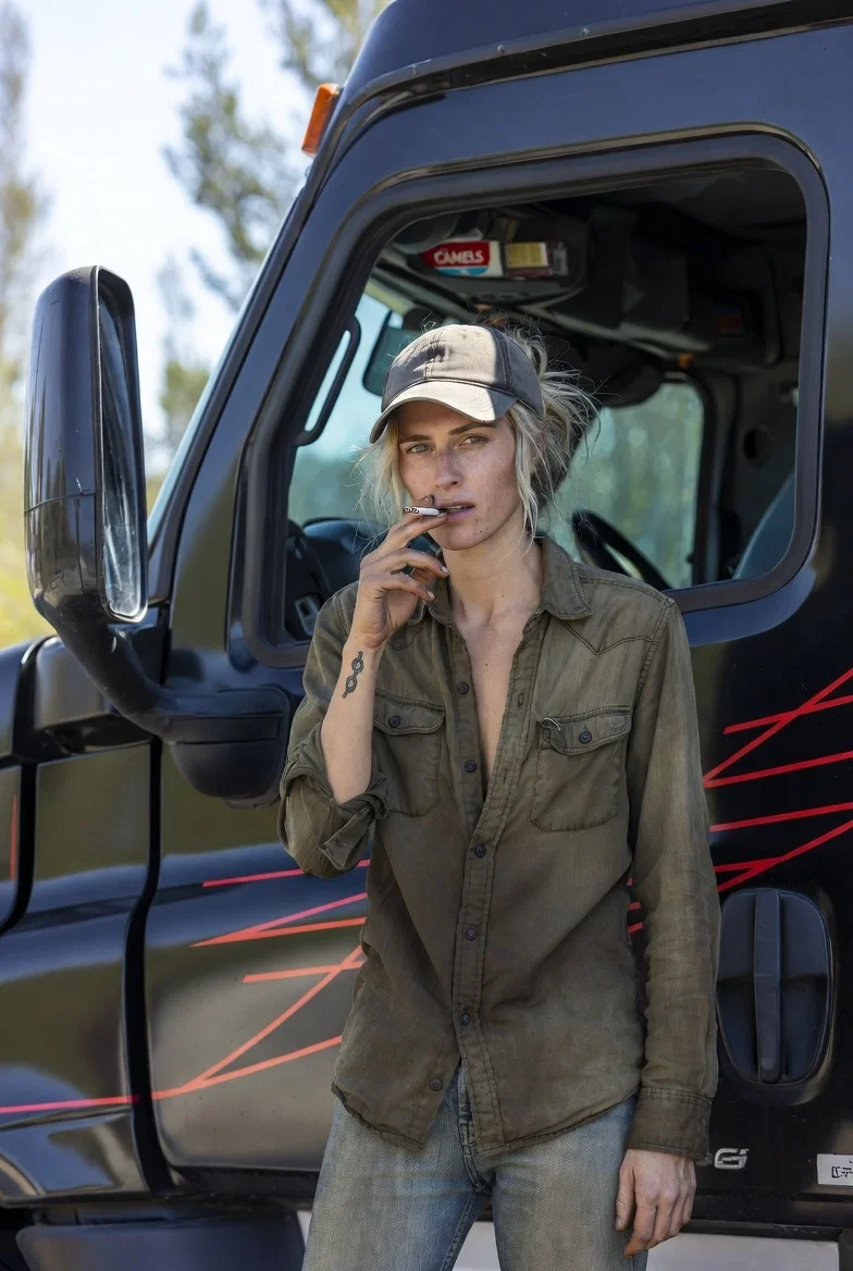Sydney Bell: Trucker Tinker Bell