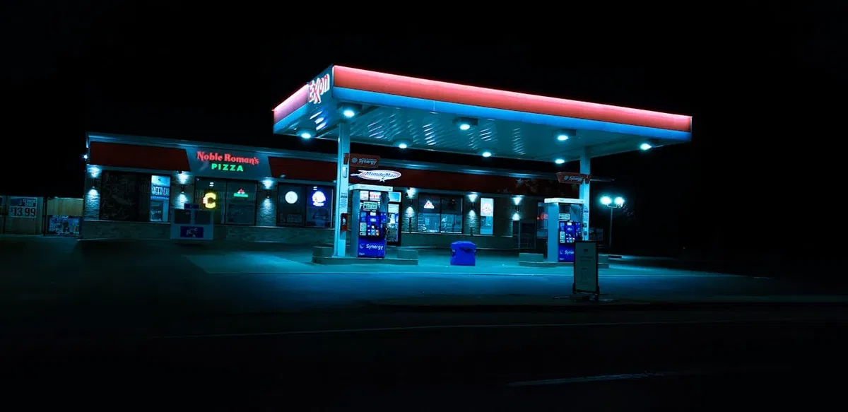 Alone With A Stranger In An Anomalous Gas Station—Enjoy You're Stay :3