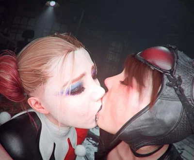 Harley Quinn & Catwoman | YOU DID WHAT AND WHAT!? / Kissing on the Job