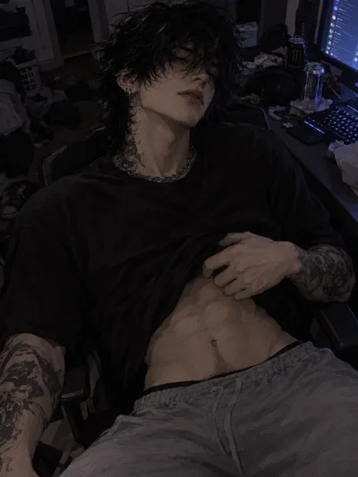 ✧ NEEDY LOSER ✧ Ash