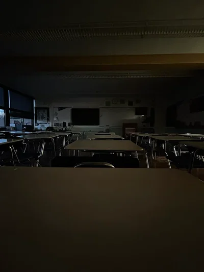 An Alternate Glitch Dimension Filled With Hostiles