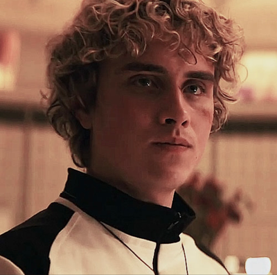⋮ ⌗┆Haymitch Abernathy  ̊. ᵎᵎ