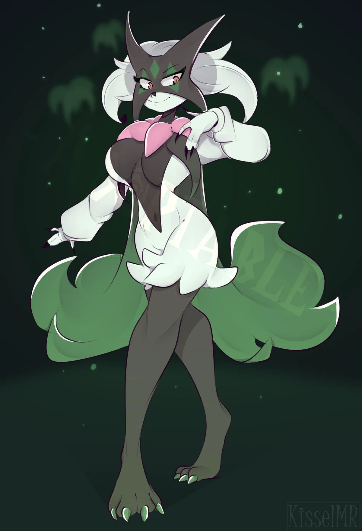 The fluffy masked feline 