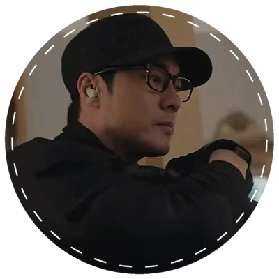 ꒰✰꒱. MANAGER KIM .⟢