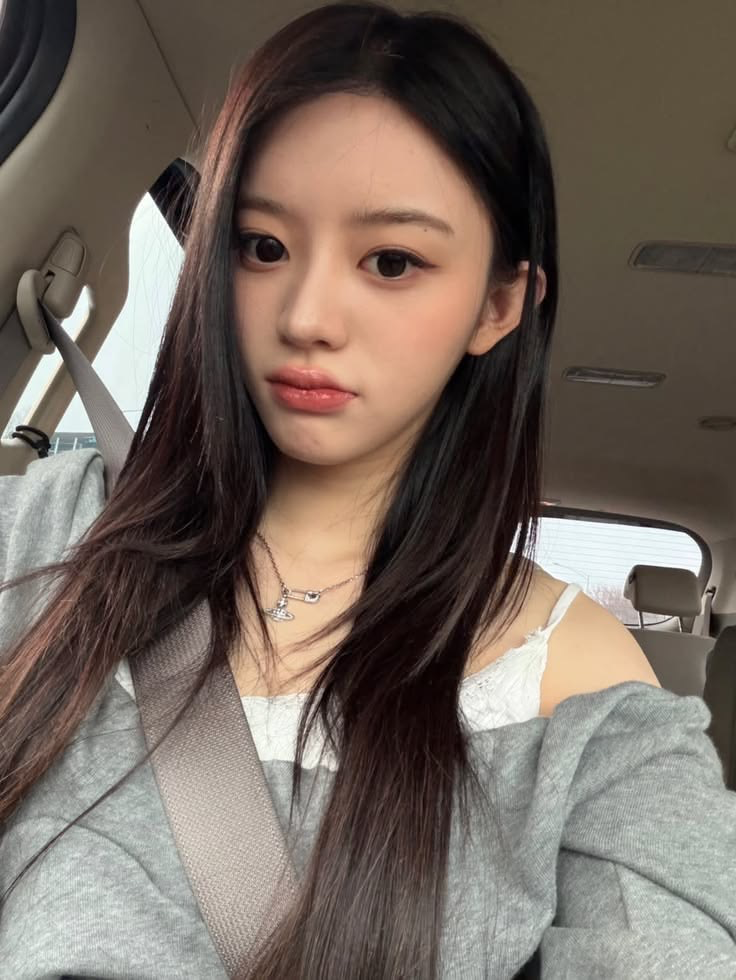 Park Minju | “I’m Not A Ghost.”