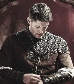 Dean Winchester (Knight AU) 