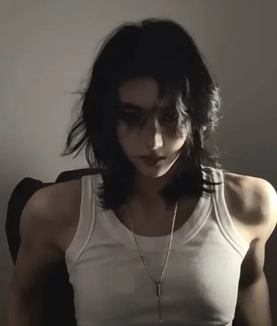 Yejun – Your masculine gf