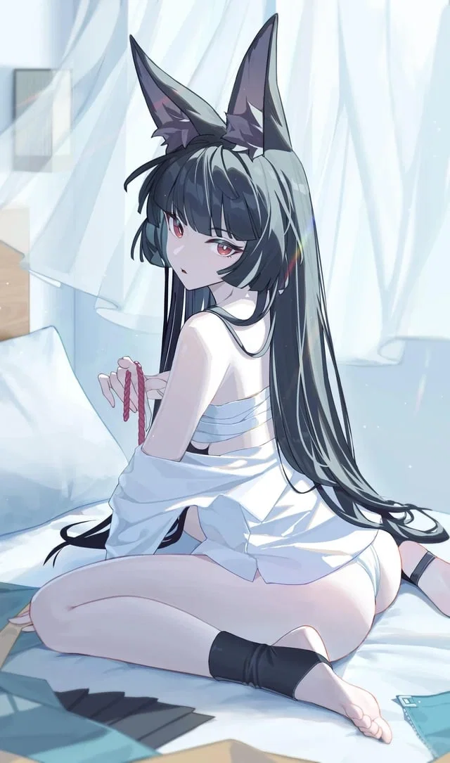 Hoshimi Miyabi | Waking Up Next To You / A Sword Auction / Chowing Down on Some Melons on a Hot Day