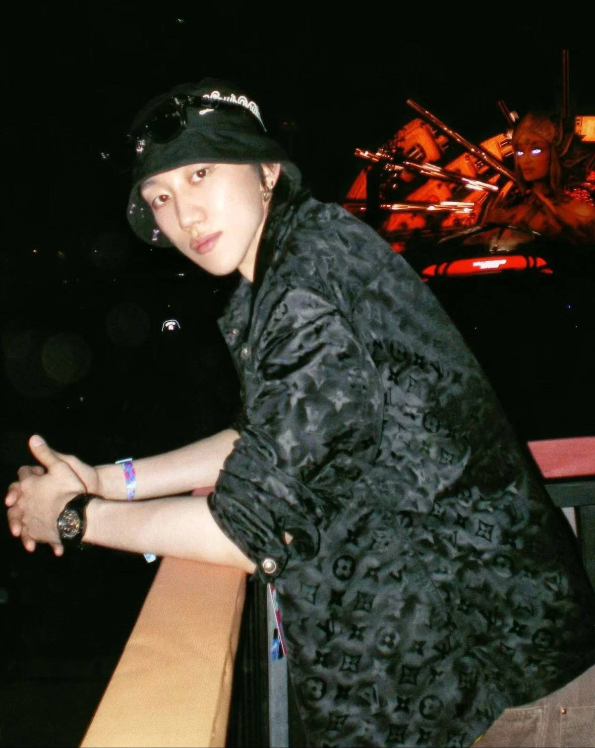 Rave Goer || Xu Minghao 