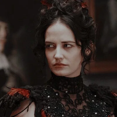 Walburga Black|| mom char
